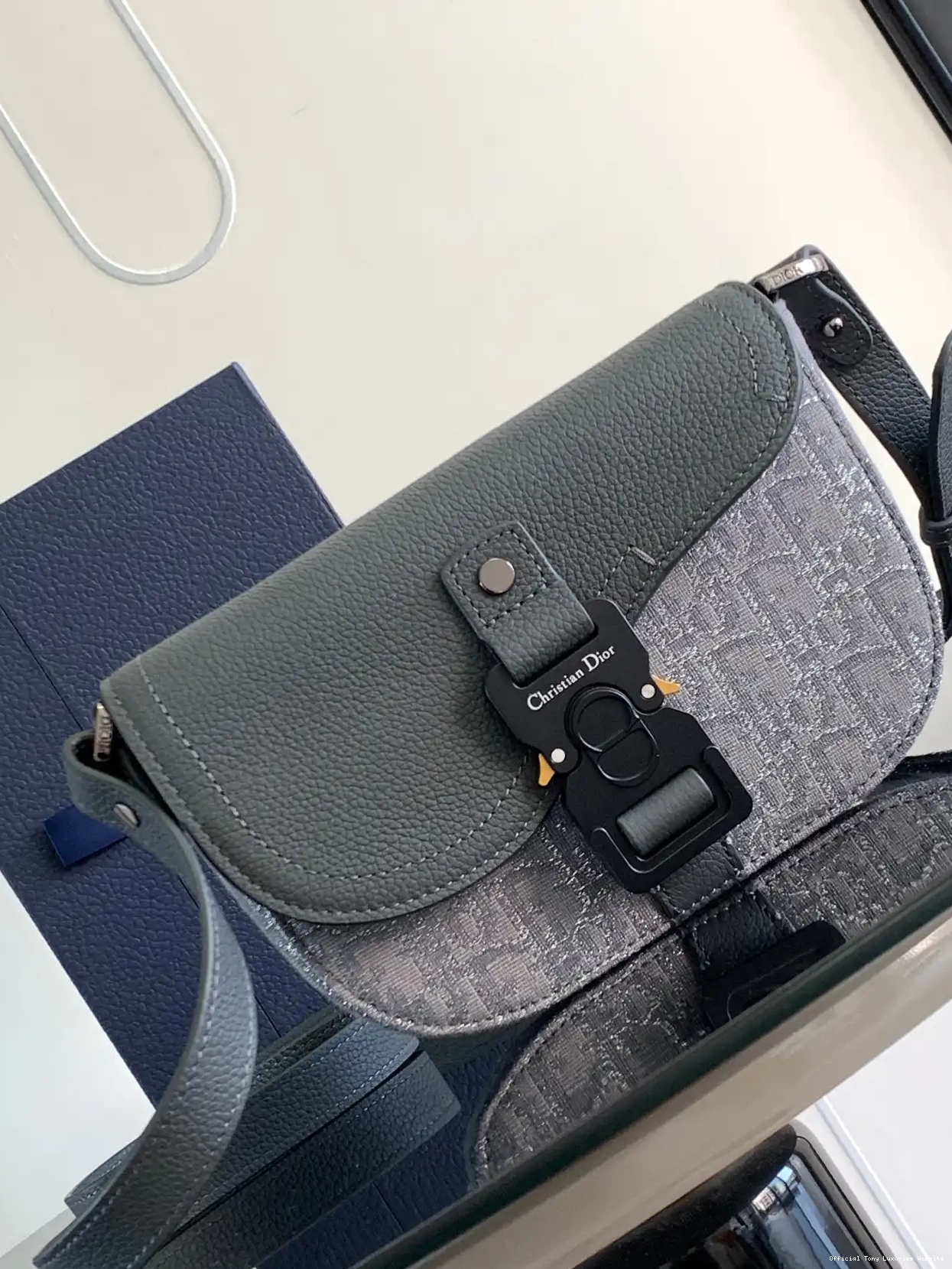 Tony Luxuries SADDLE MESSENGER diro BAG-19.5*13*4.3CM 0325